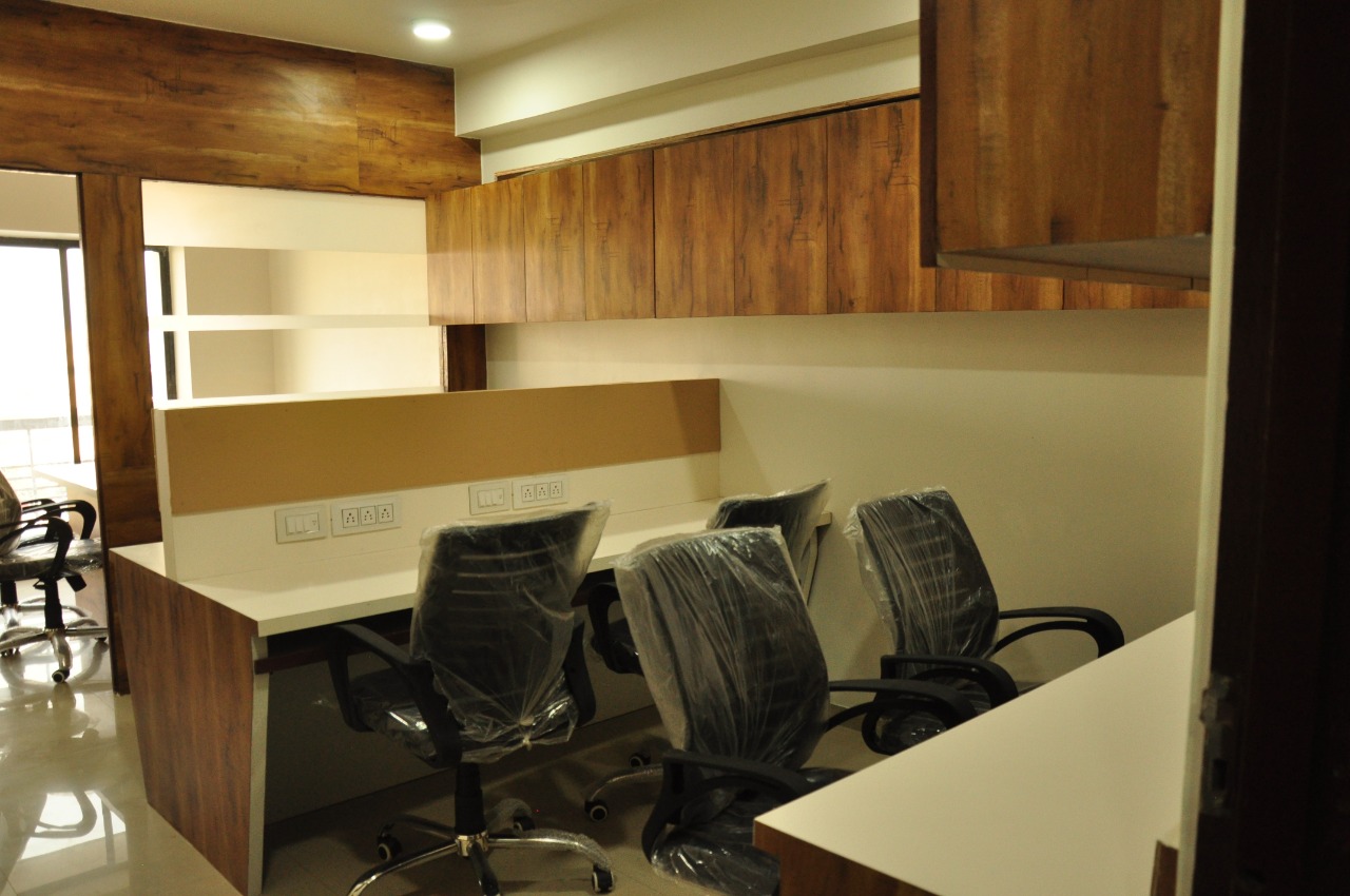 417Sqft fully furnished office for rent